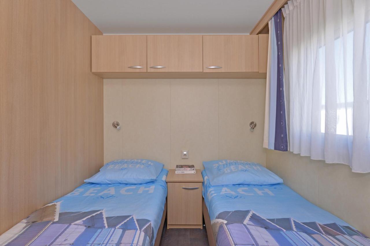 Vakantiepark De Boomgaard فيسْتكابيلي المظهر الخارجي الصورة
